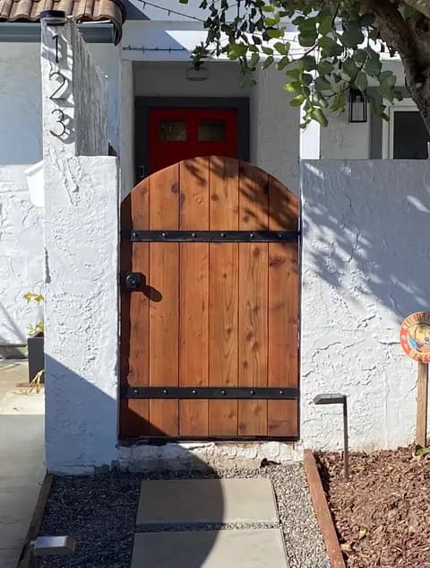 E185DD5C hardscape.jpeg